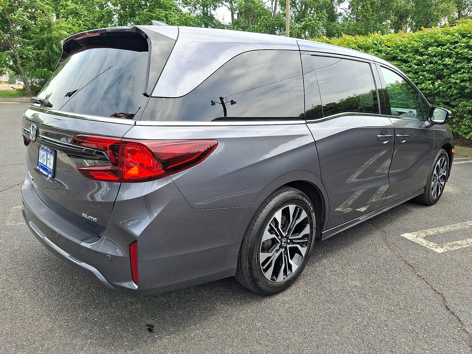 Certified 2025 Honda Odyssey Elite image 6