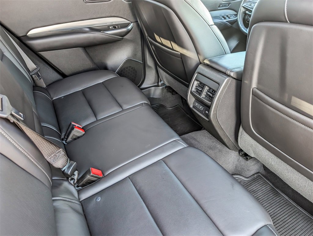 Used 2019 Cadillac XT4 Premium Luxury w/ Technology Package image 20