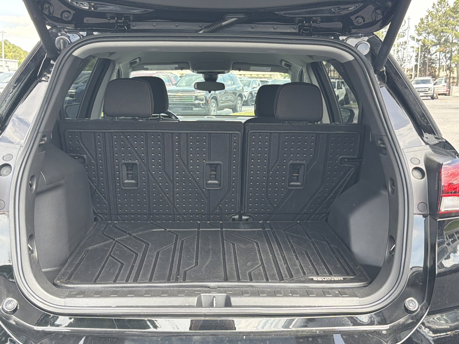 Used 2022 Chevrolet Equinox LT AWD/4WD image 31