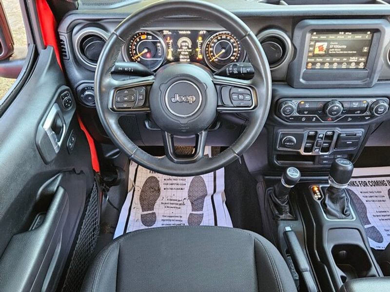 Used 2019 Jeep Wrangler Unlimited Sport S image 7