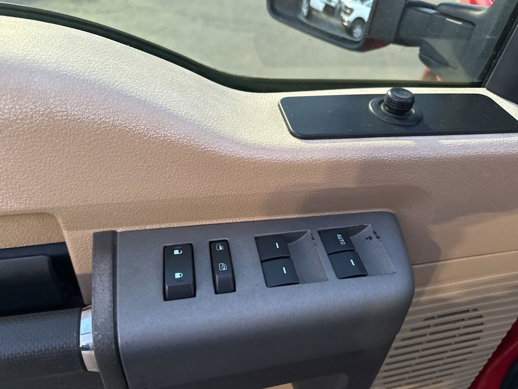 Used 2012 Ford F250 XLT w/ XLT Interior Pkg image 17