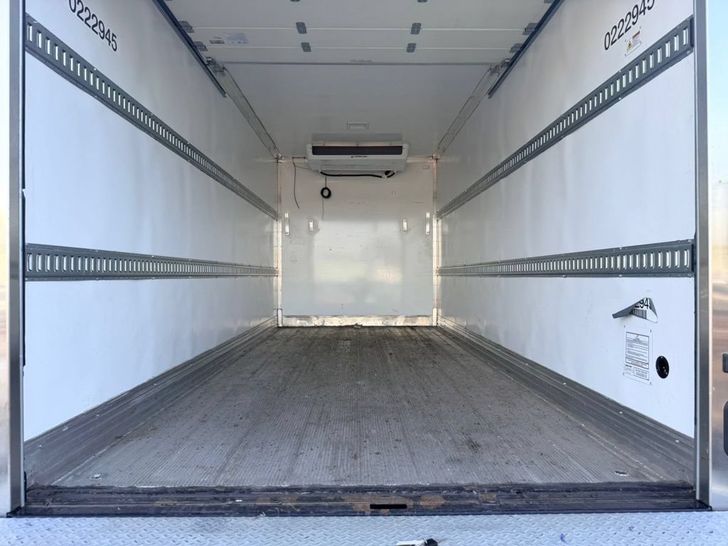 Used 2023 Ford F650 2WD Regular Cab Super Duty image 15