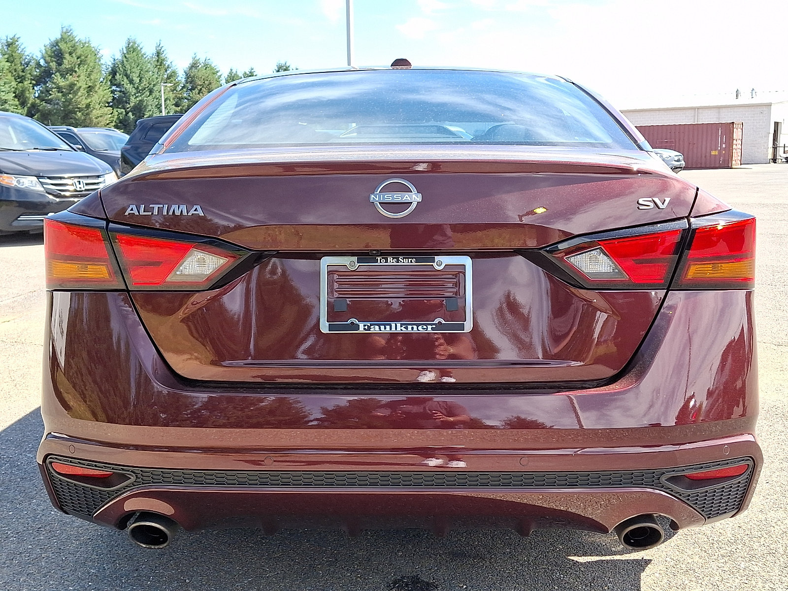 Used 2024 Nissan Altima 2.5 SV w/ SV Premium Package FWD image 7