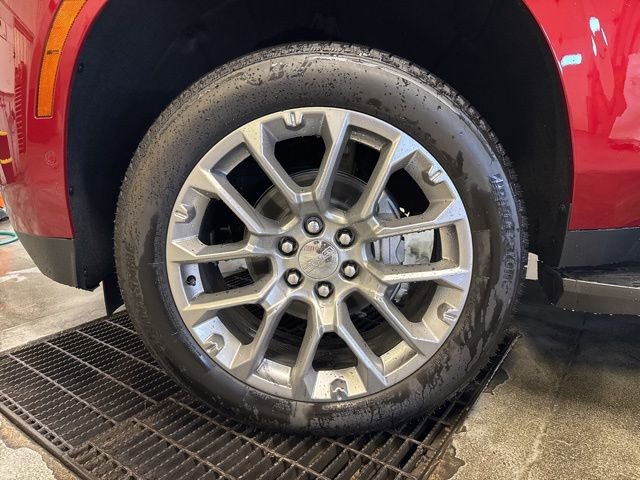 New 2026 GMC Yukon XL Elevation w/ Elevation Premium Package image 11