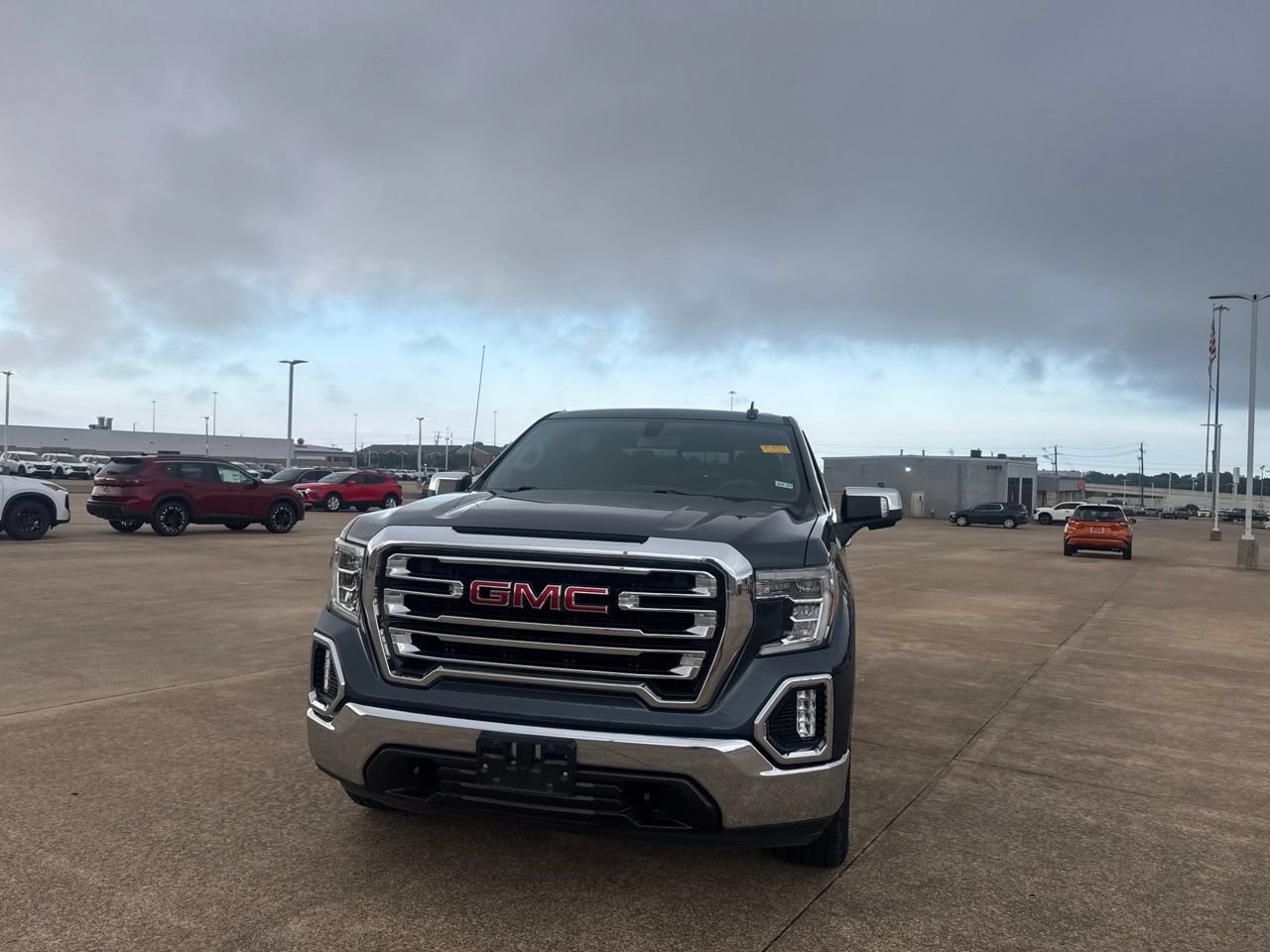 Used 2020 GMC Sierra 1500 SLT w/ SLT Premium Package AWD/4WD image 6