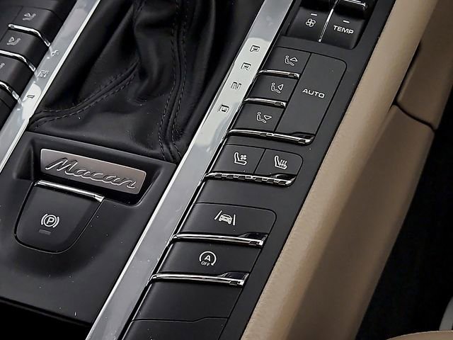 Used 2020 Porsche Macan S image 28