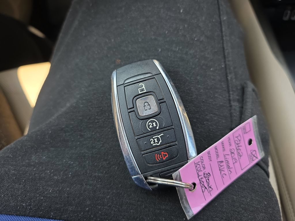 Used 2019 Lincoln MKC Reserve AWD/4WD image 38