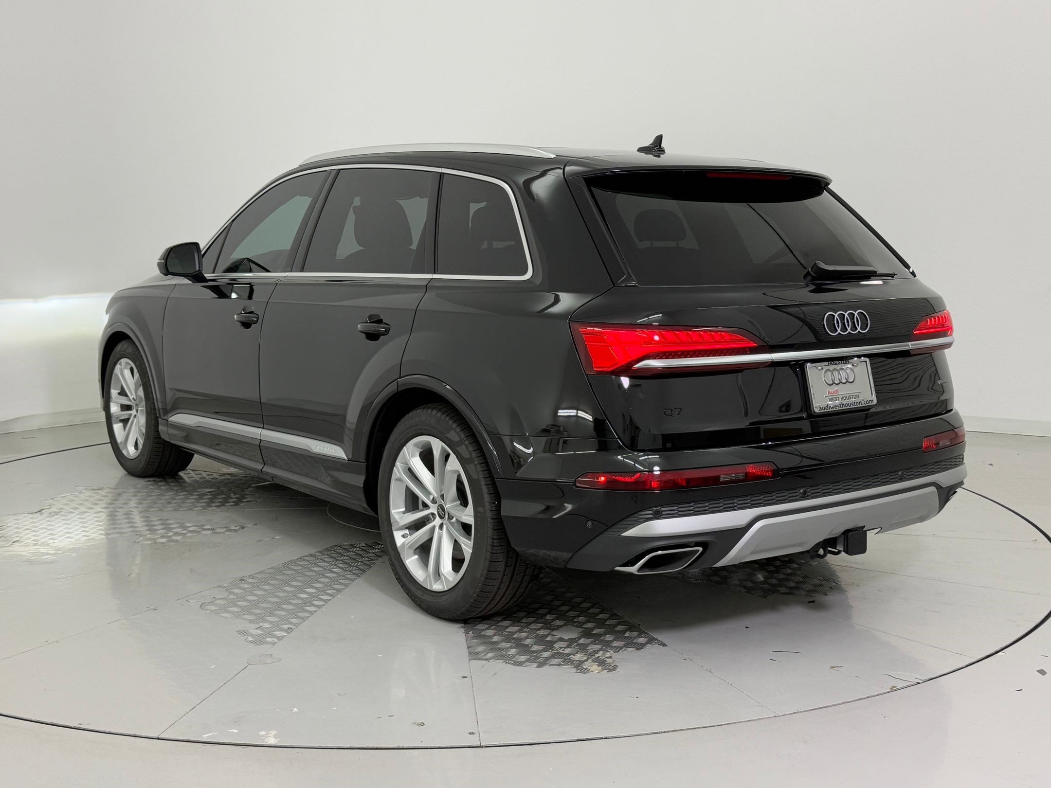 New 2026 Audi Q7 3.0T Premium Plus image 3