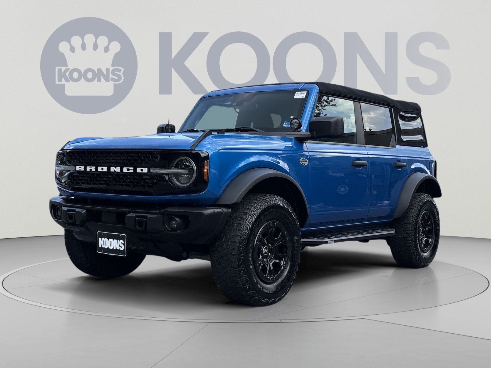 Used 2023 Ford Bronco Wildtrak AWD/4WD image 1