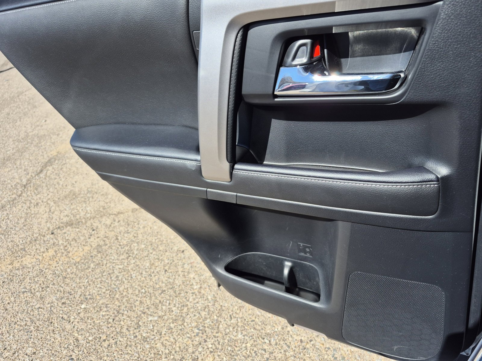 Used 2024 Toyota 4Runner Limited image 19