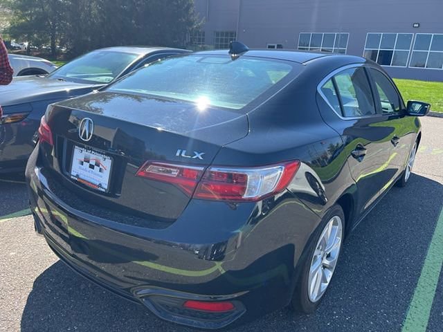 Used 2018 Acura ILX w/ Premium Package image 6