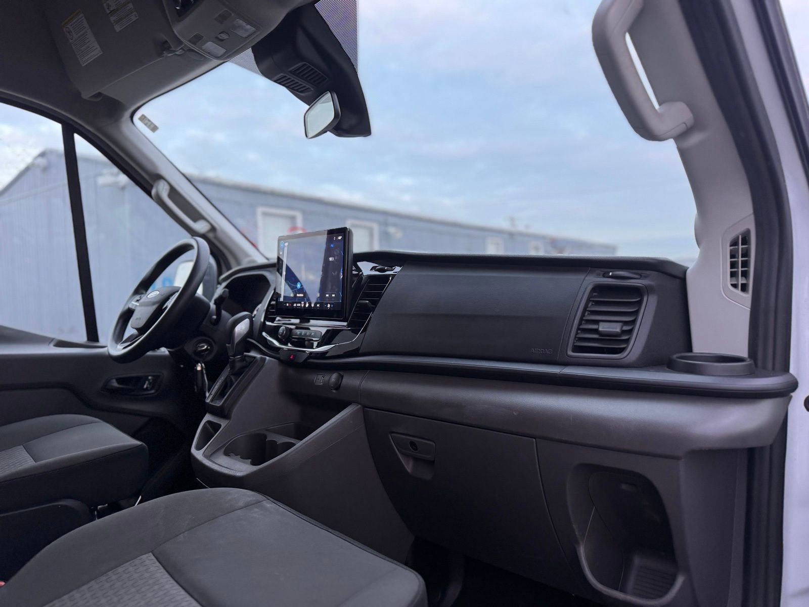 Used 2024 Ford Transit 350 XLT image 14