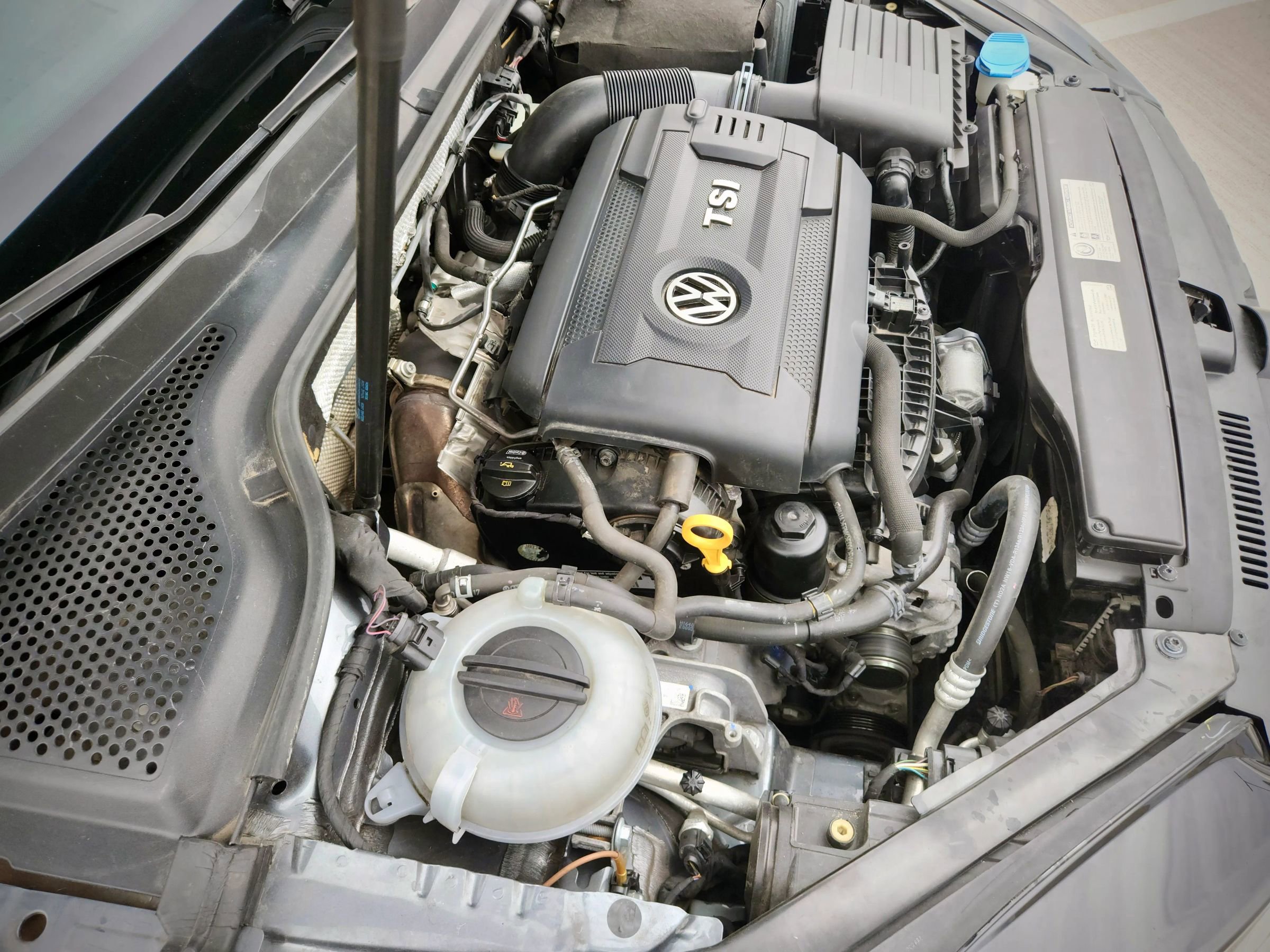 Used 2017 Volkswagen Golf Alltrack SE image 16