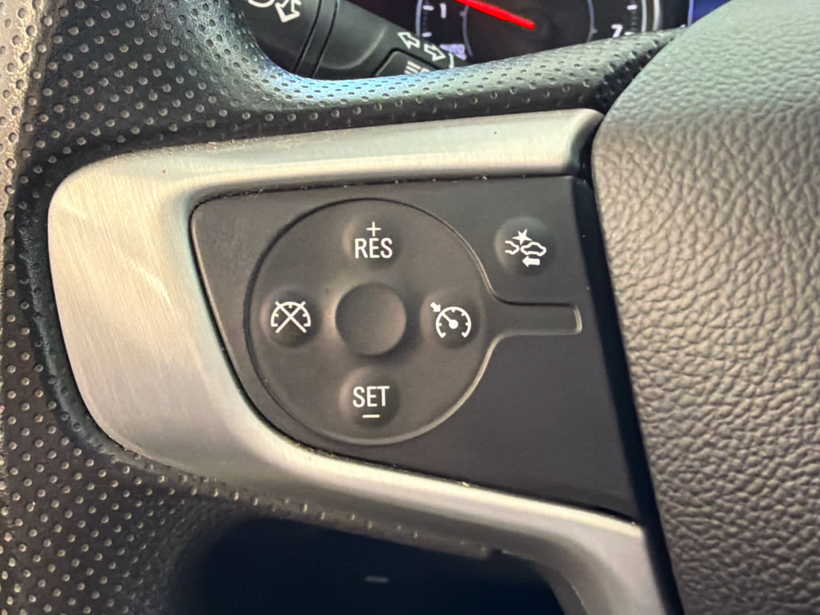 Used 2023 GMC Terrain SLE w/ Driver Convenience Package FWD image 37