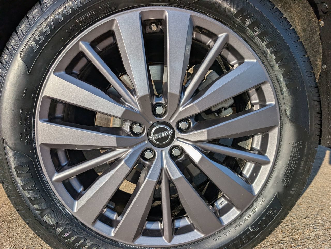 Certified 2023 Nissan Pathfinder SL w/ SL Premium Package FWD image 7