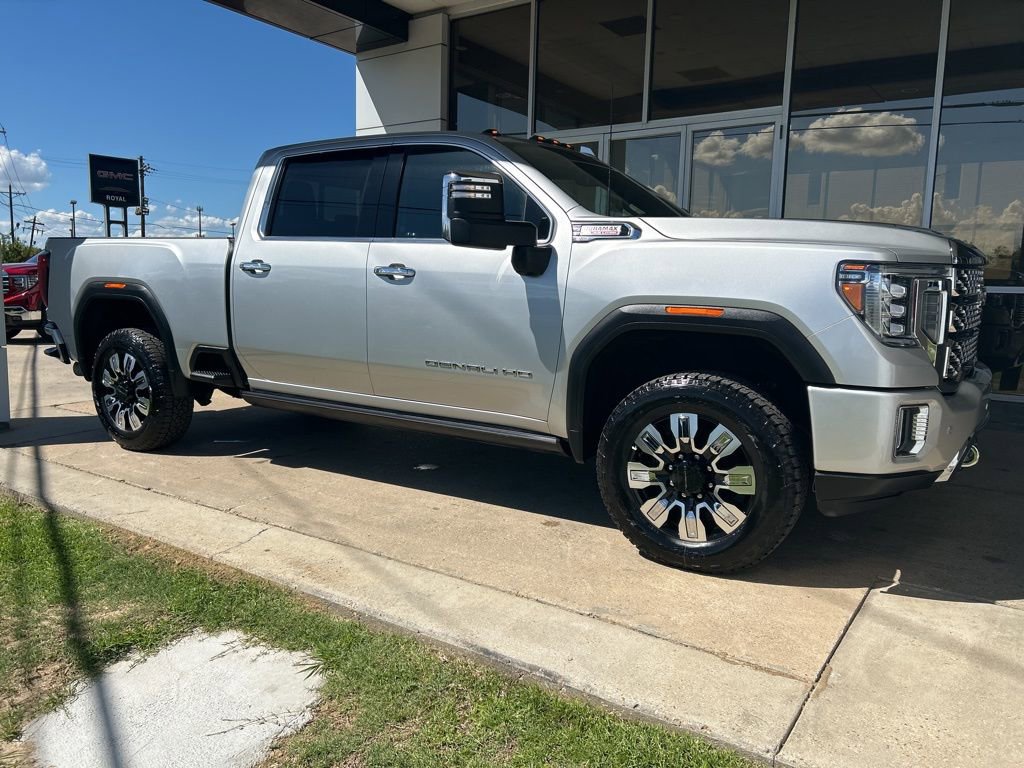 Used 2021 GMC Sierra 2500 Denali w/ Denali Ultimate Package image 2