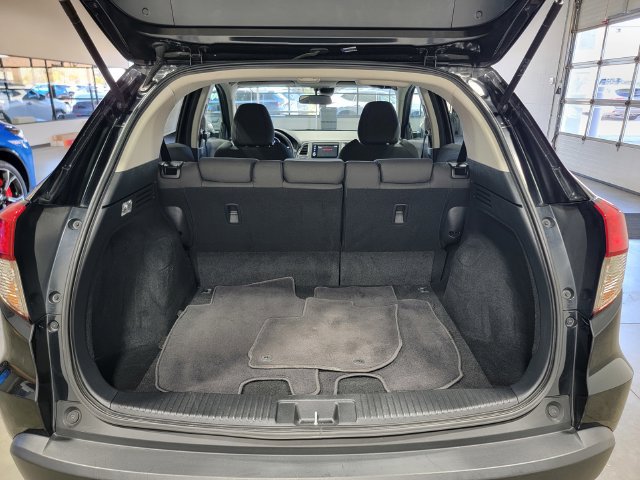 Used 2022 Honda HR-V EX image 35