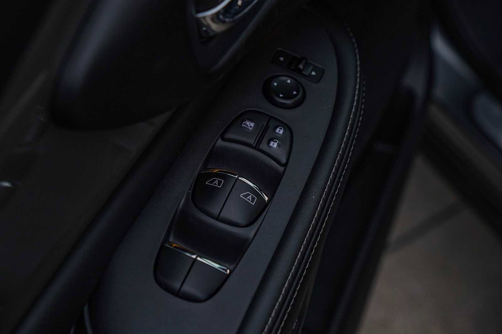 Used 2016 Nissan Murano Platinum image 23