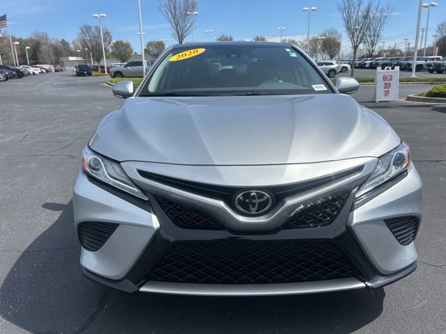 Used 2020 Toyota Camry XSE image 2