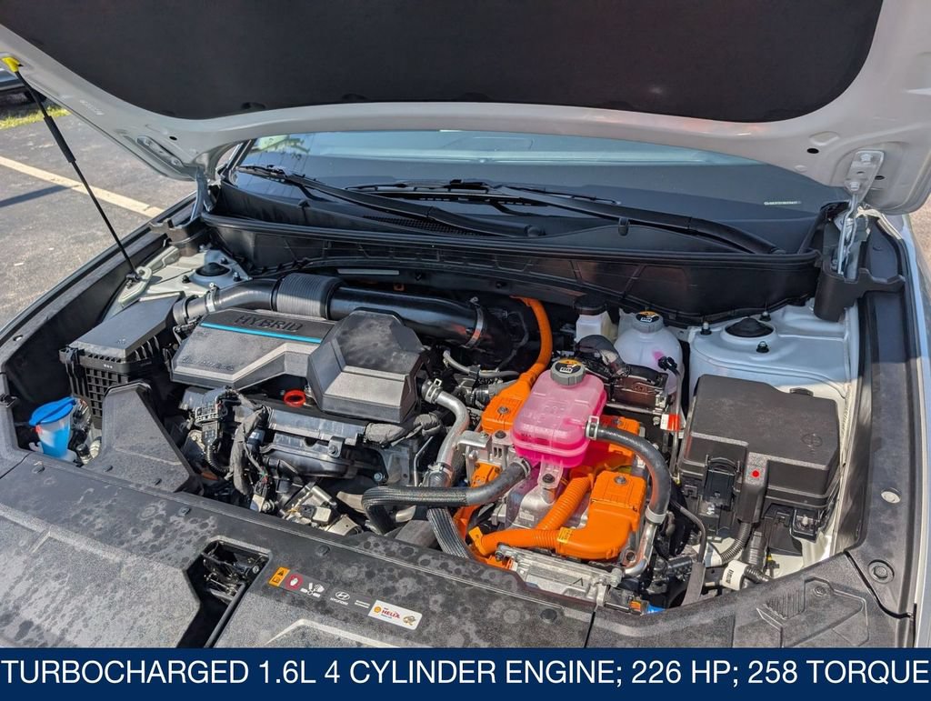 Certified 2024 Hyundai Tucson Limited AWD/4WD image 35