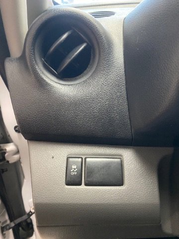 Used 2020 Nissan NV200 S image 25