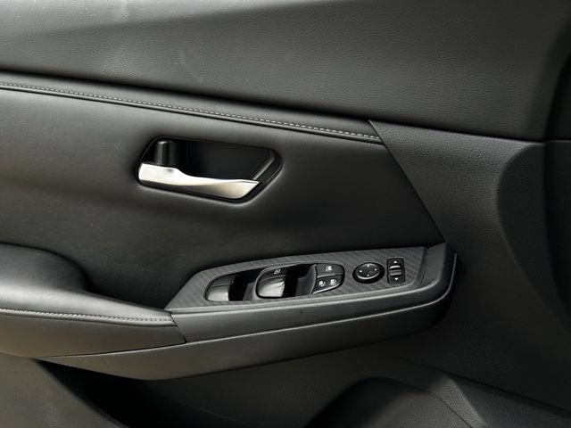 Used 2021 Nissan Sentra SV FWD image 25