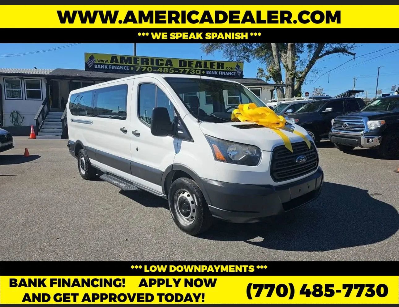 Used 2017 Ford Transit 350 XL image 7