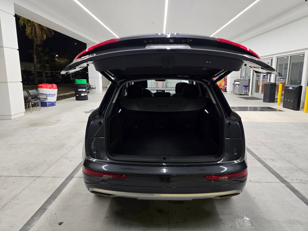 Used 2019 Audi Q5 2.0T Premium w/ Convenience Package image 38