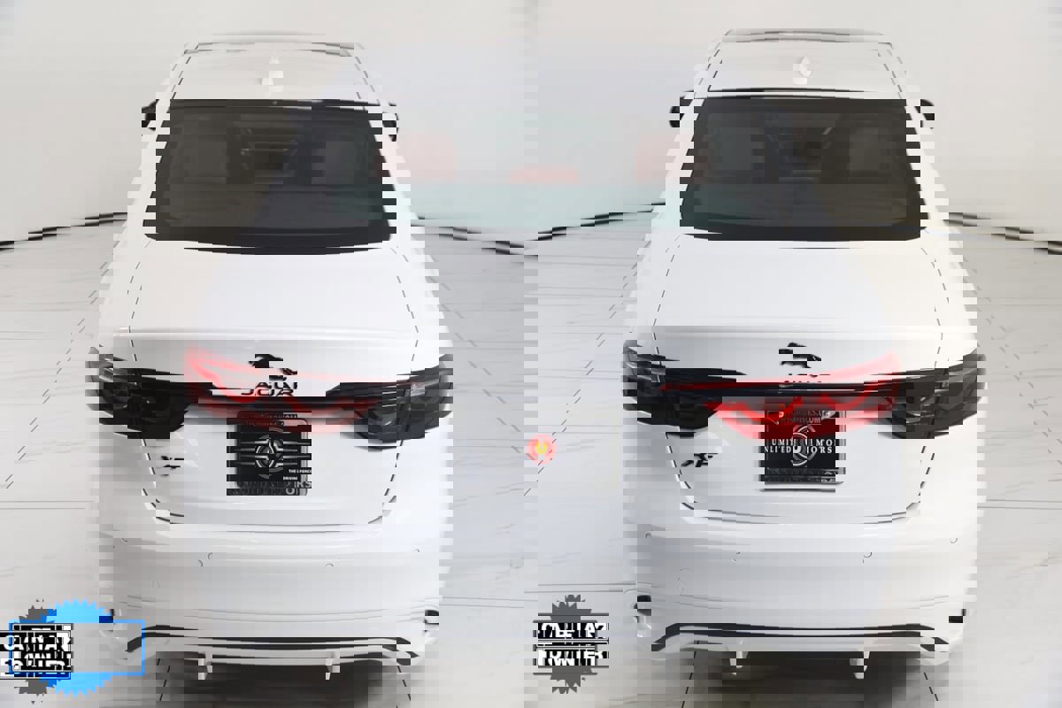 Used 2023 Jaguar XF R-Dynamic SE image 76