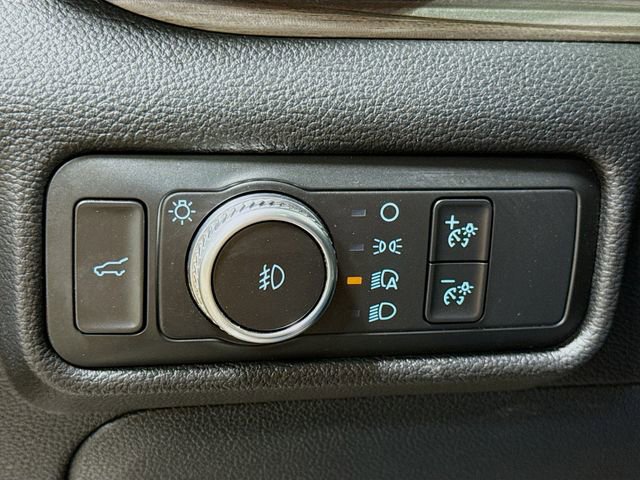 Used 2020 Ford Explorer Limited w/ Class III Trailer Tow Package image 10