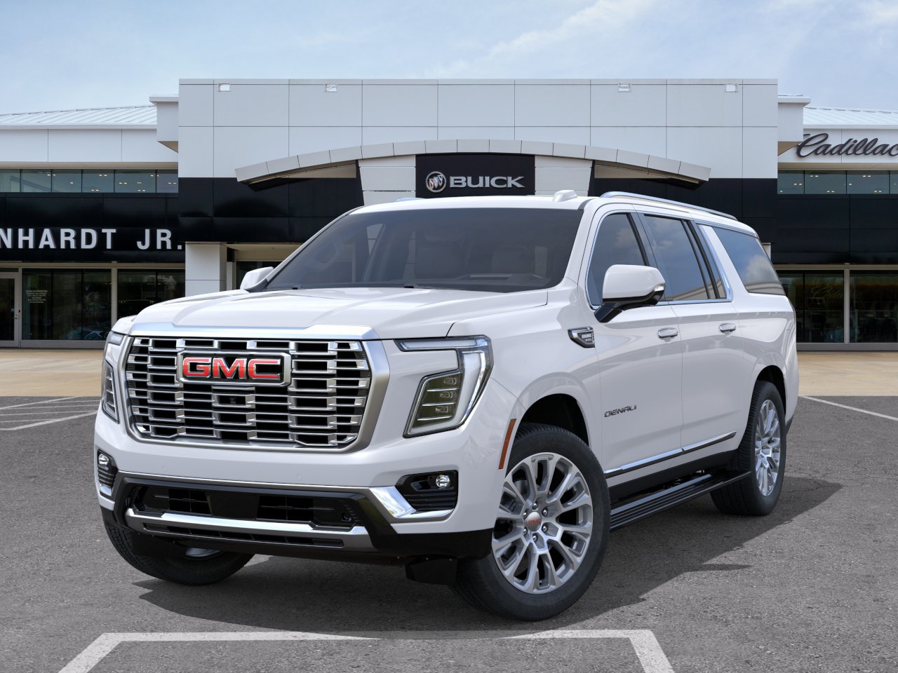 New 2026 GMC Yukon XL Denali w/ Denali Reserve Package AWD/4WD image 8