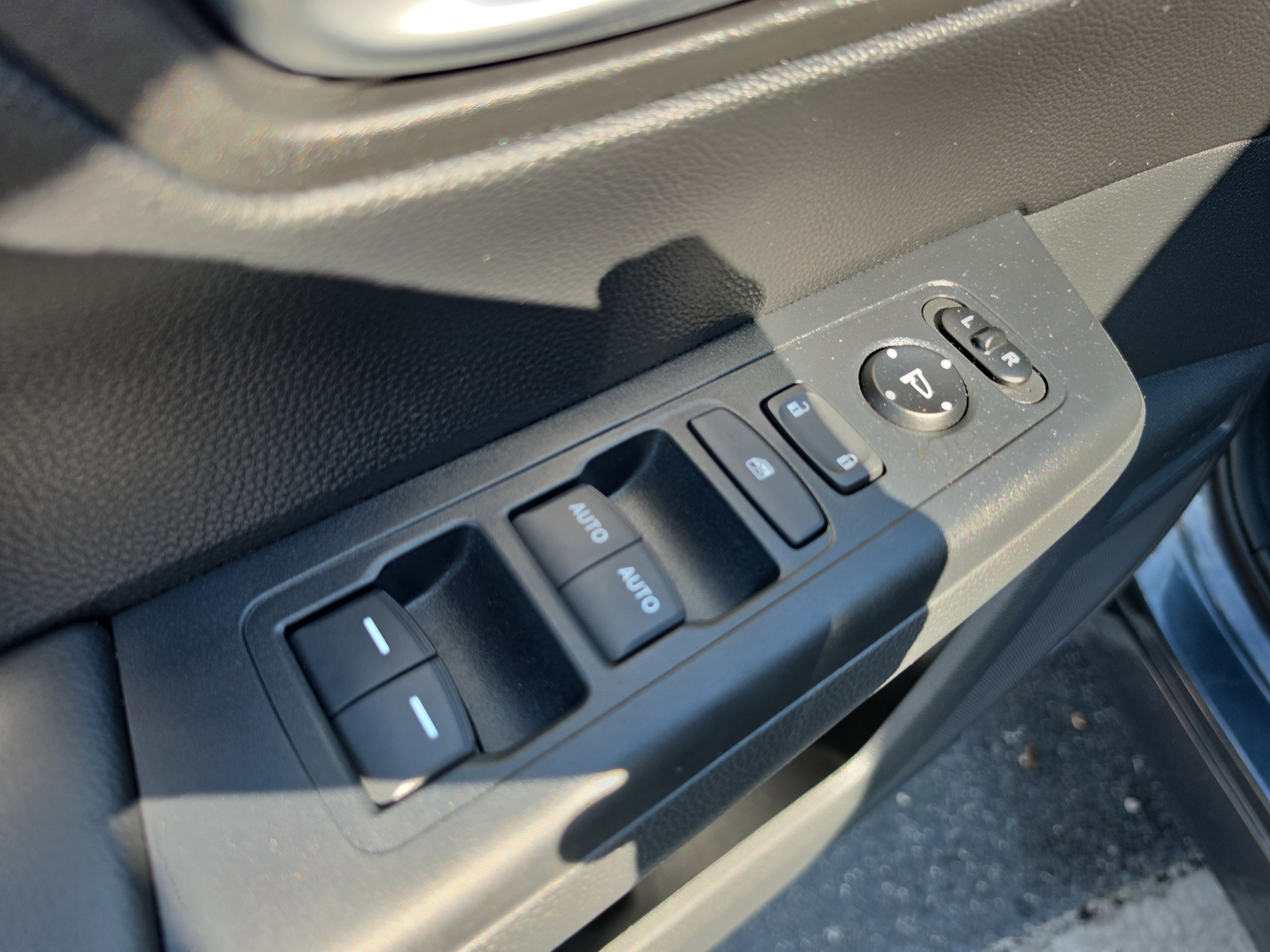 Certified 2023 Honda CR-V Sport image 17