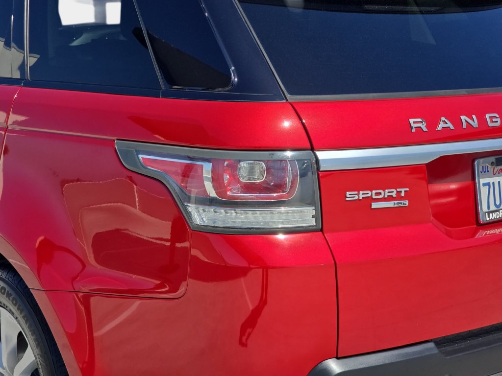 Used 2016 Land Rover Range Rover Sport HSE AWD/4WD image 40