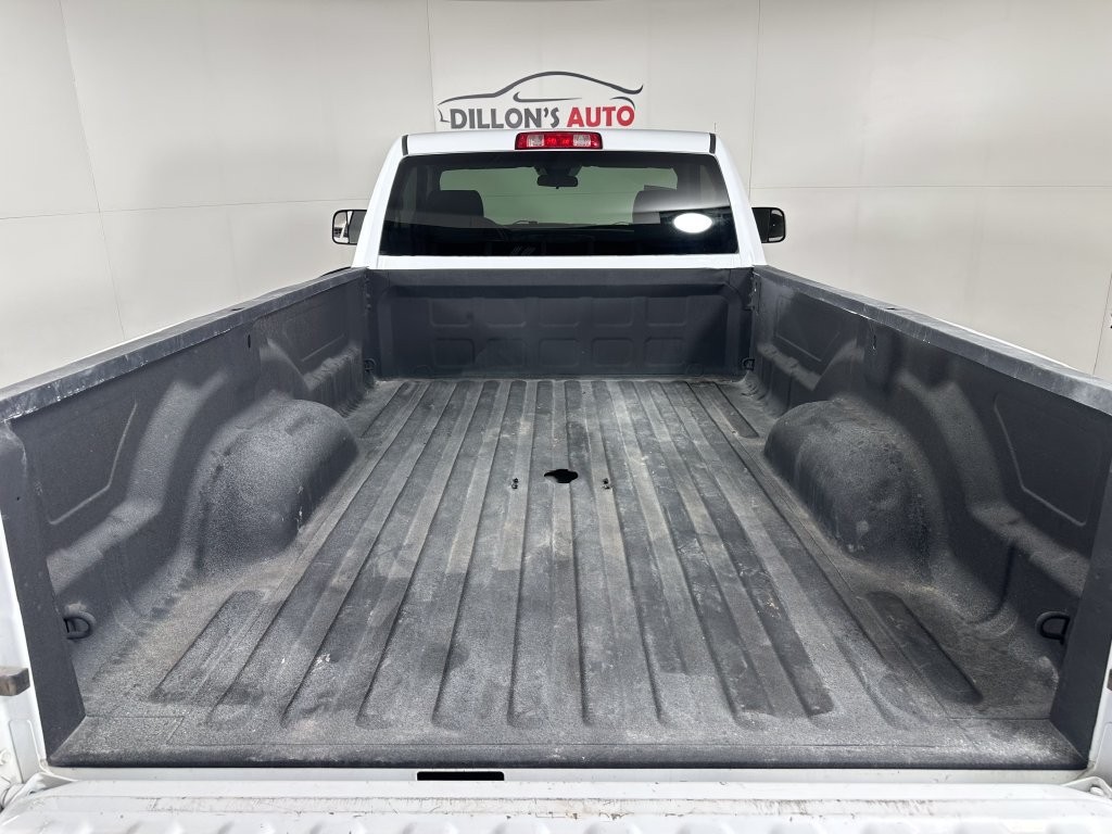 Used 2016 RAM 3500 Tradesman RWD image 6