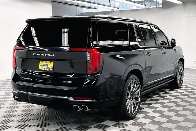 Used 2025 GMC Yukon XL Denali Ultimate w/ LPO, Floor Liner Package AWD/4WD image 13