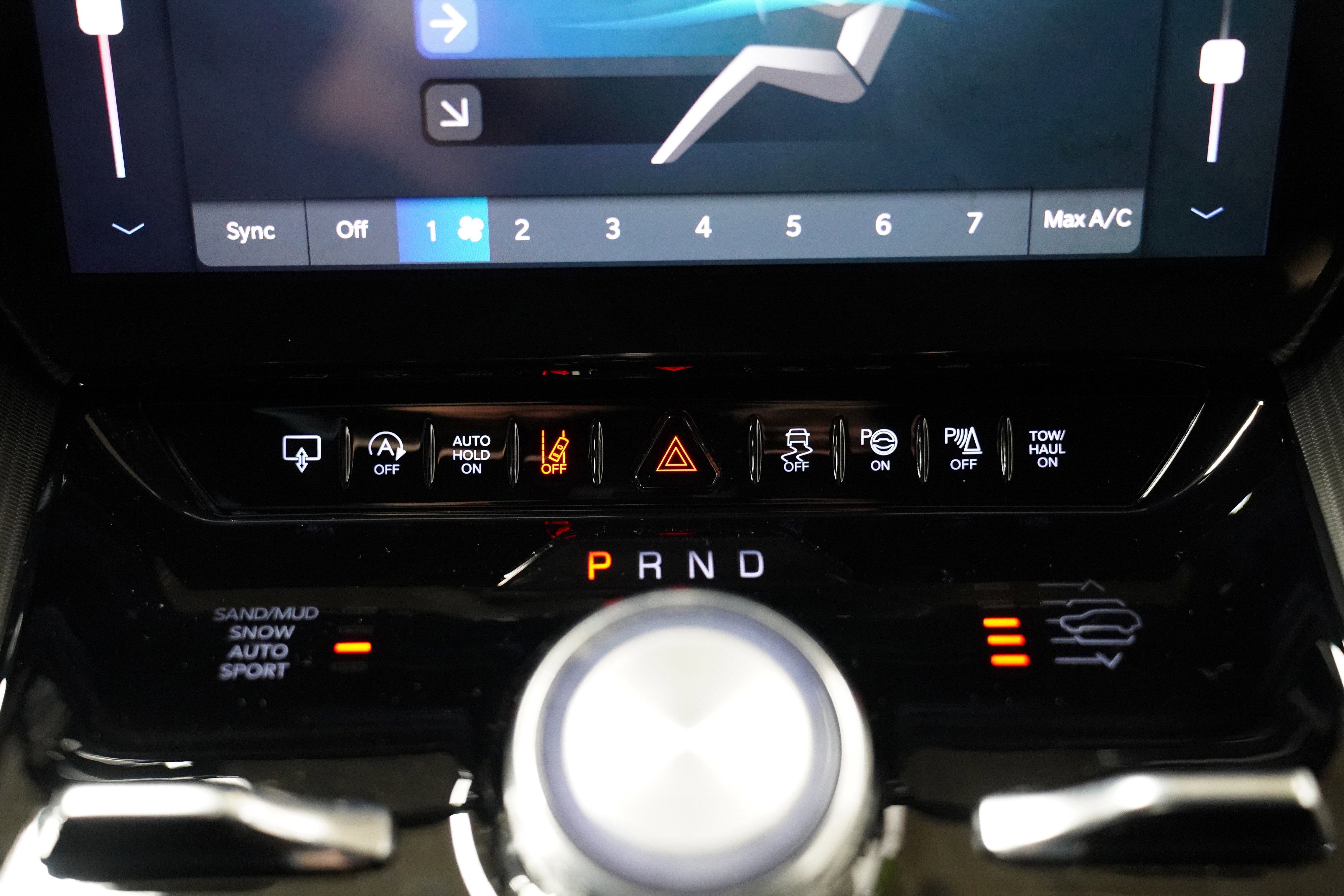 New 2026 Jeep Grand Wagoneer Summit image 37