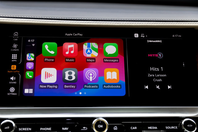 Used 2021 Bentley Flying Spur W12 image 84