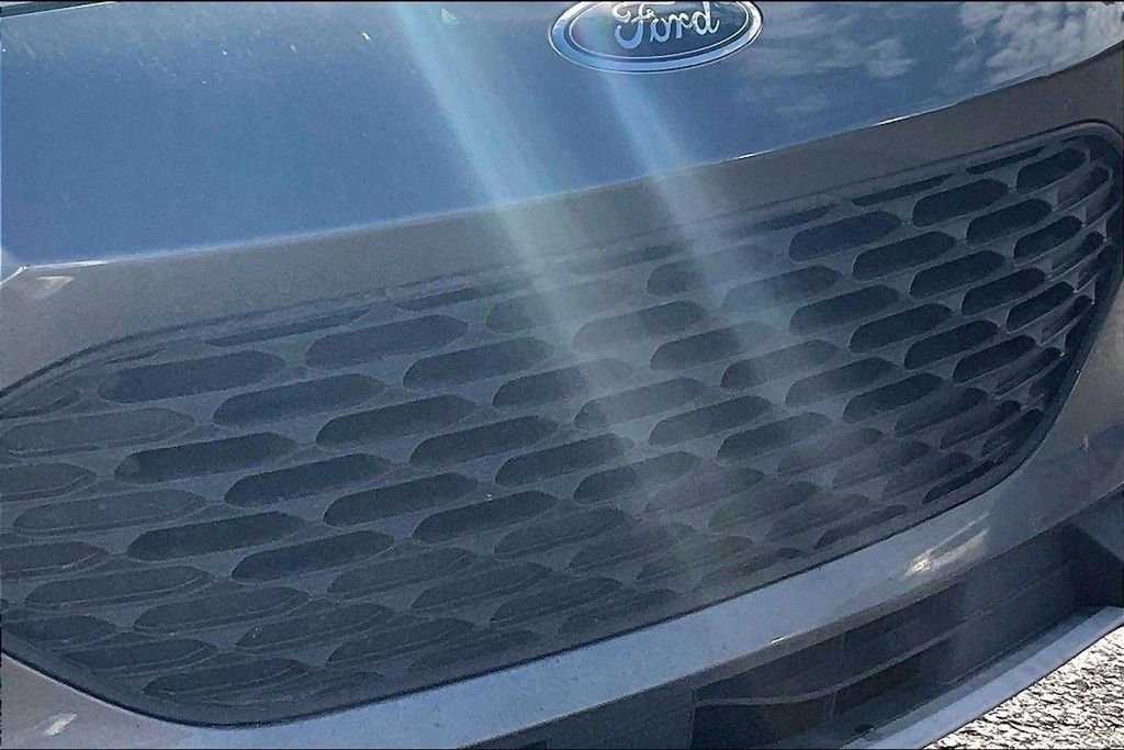 Used 2021 Ford Escape S image 5