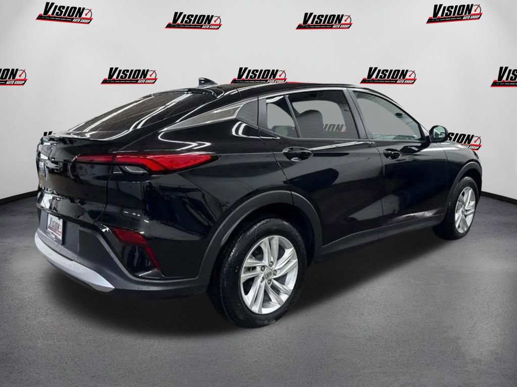 Used 2025 Buick Envista Preferred w/ Convenience I Package FWD image 5