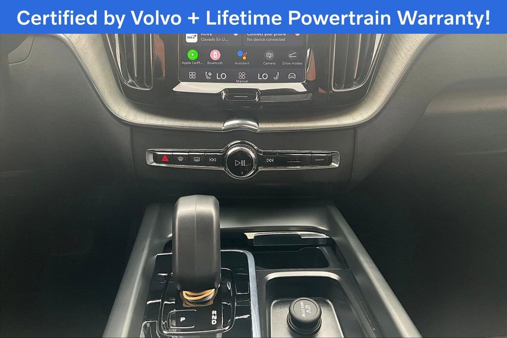 Used 2025 Volvo XC60 B5 Plus image 41