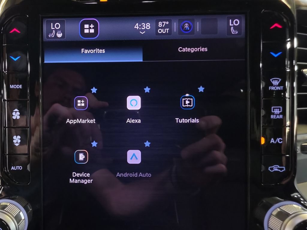 New 2027 RAM 1500 Laramie w/ Night Edition AWD/4WD image 27