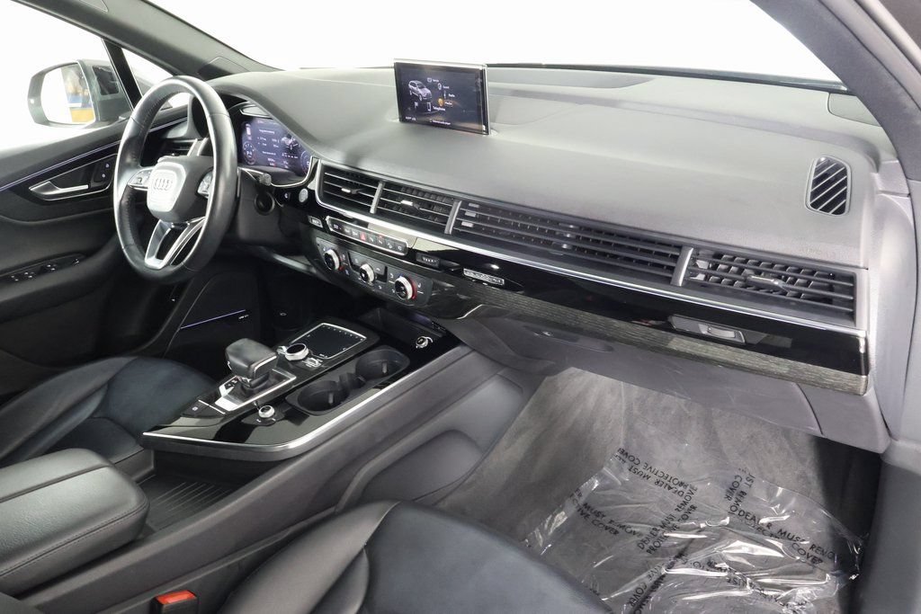 Used 2019 Audi Q7 3.0T Premium Plus AWD/4WD image 9