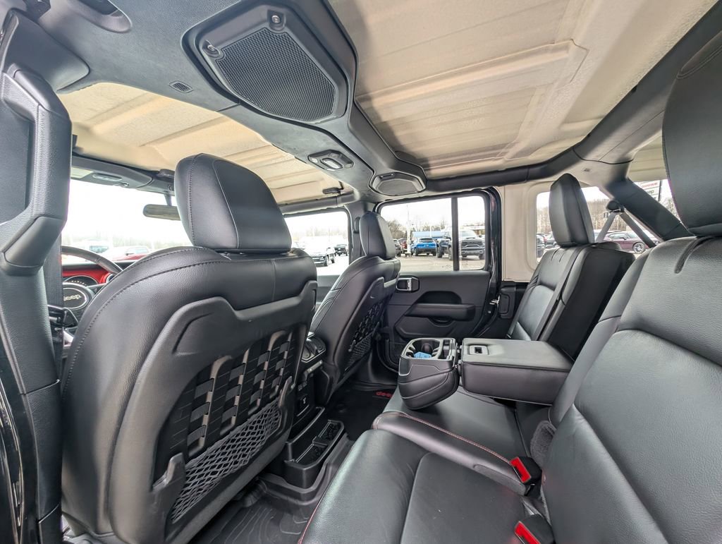 Used 2018 Jeep Wrangler Unlimited Rubicon AWD/4WD image 18