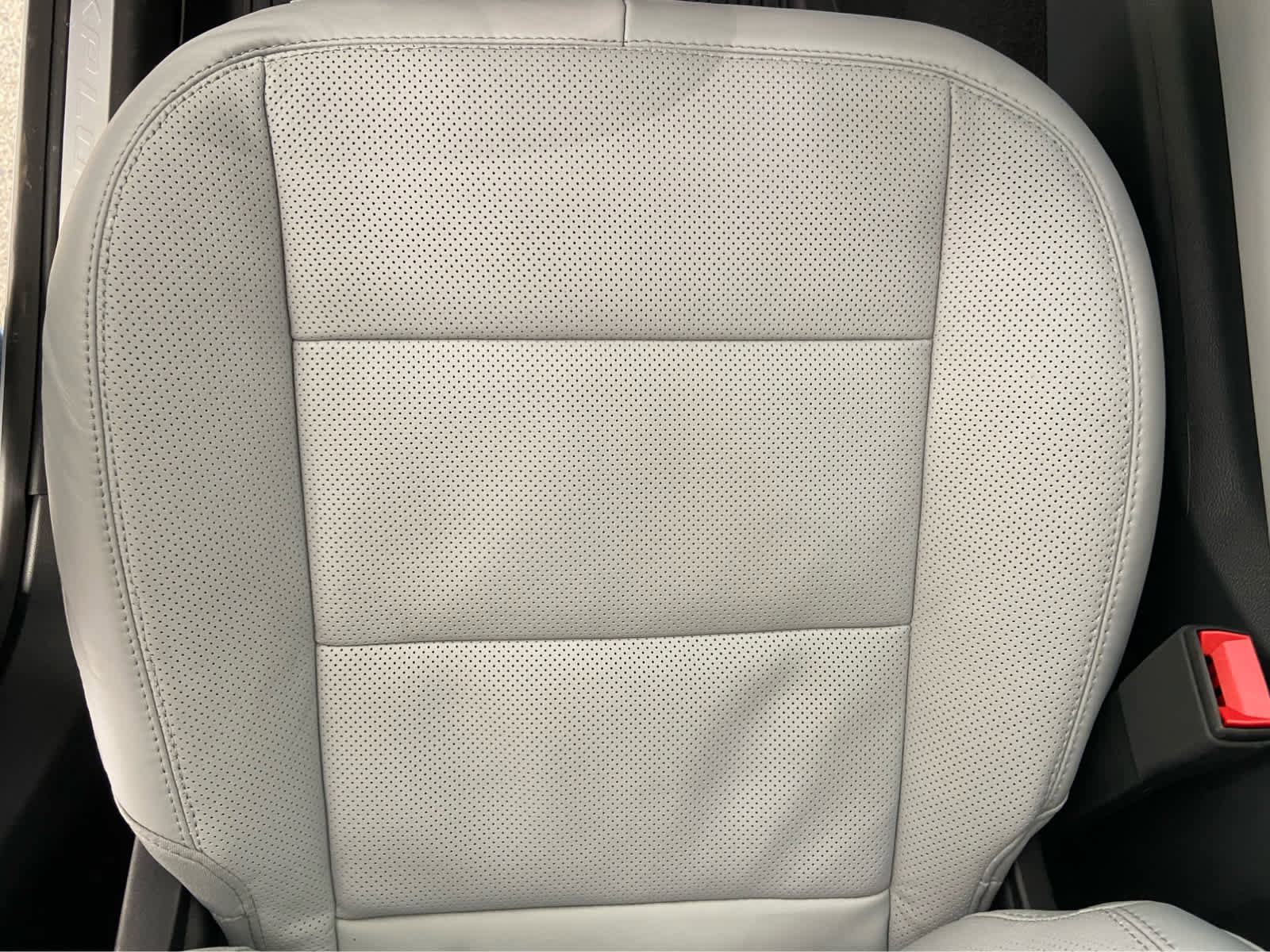 New 2026 Ford Explorer Platinum w/ LUX Leather Package image 46