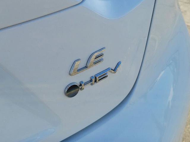 Used 2025 Toyota Corolla LE image 9