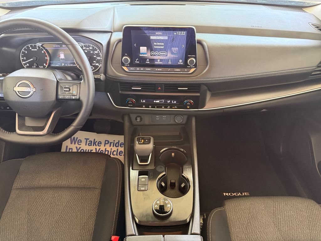 Used 2026 Nissan Rogue SV AWD/4WD image 11