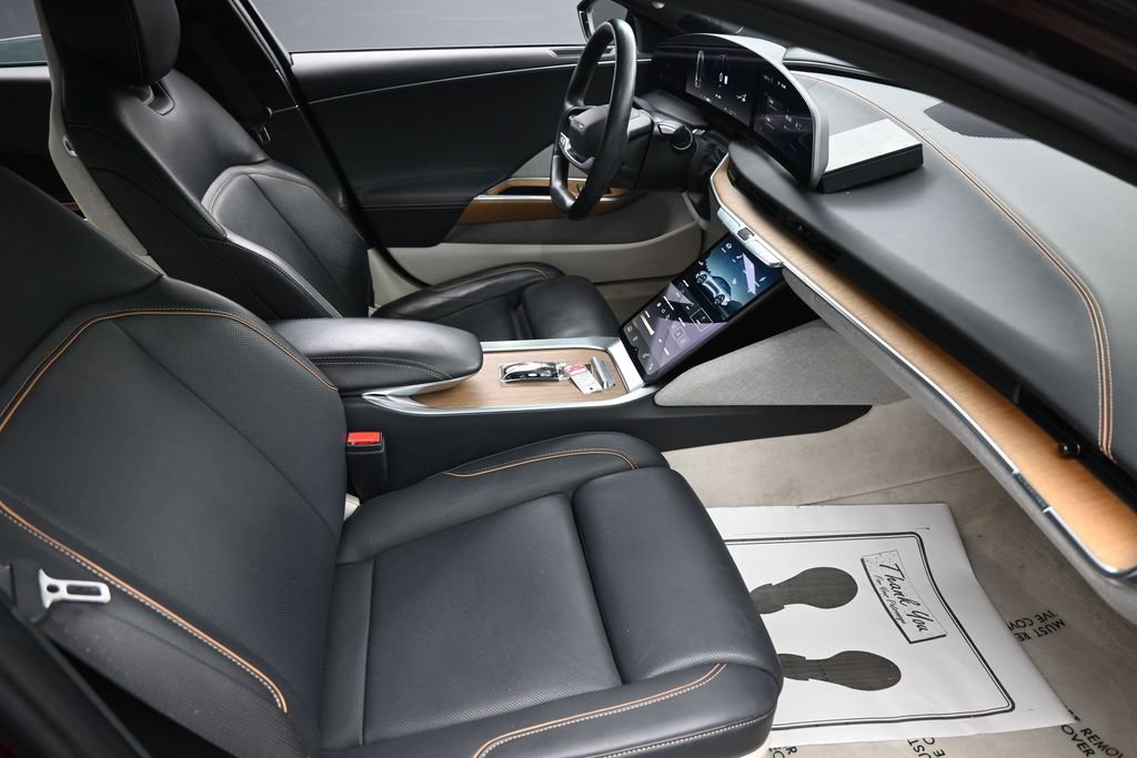 Used 2023 Lucid Air Touring AWD/4WD image 37