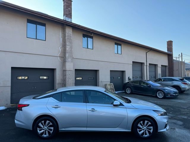 Used 2022 Nissan Altima 2.5 S image 6