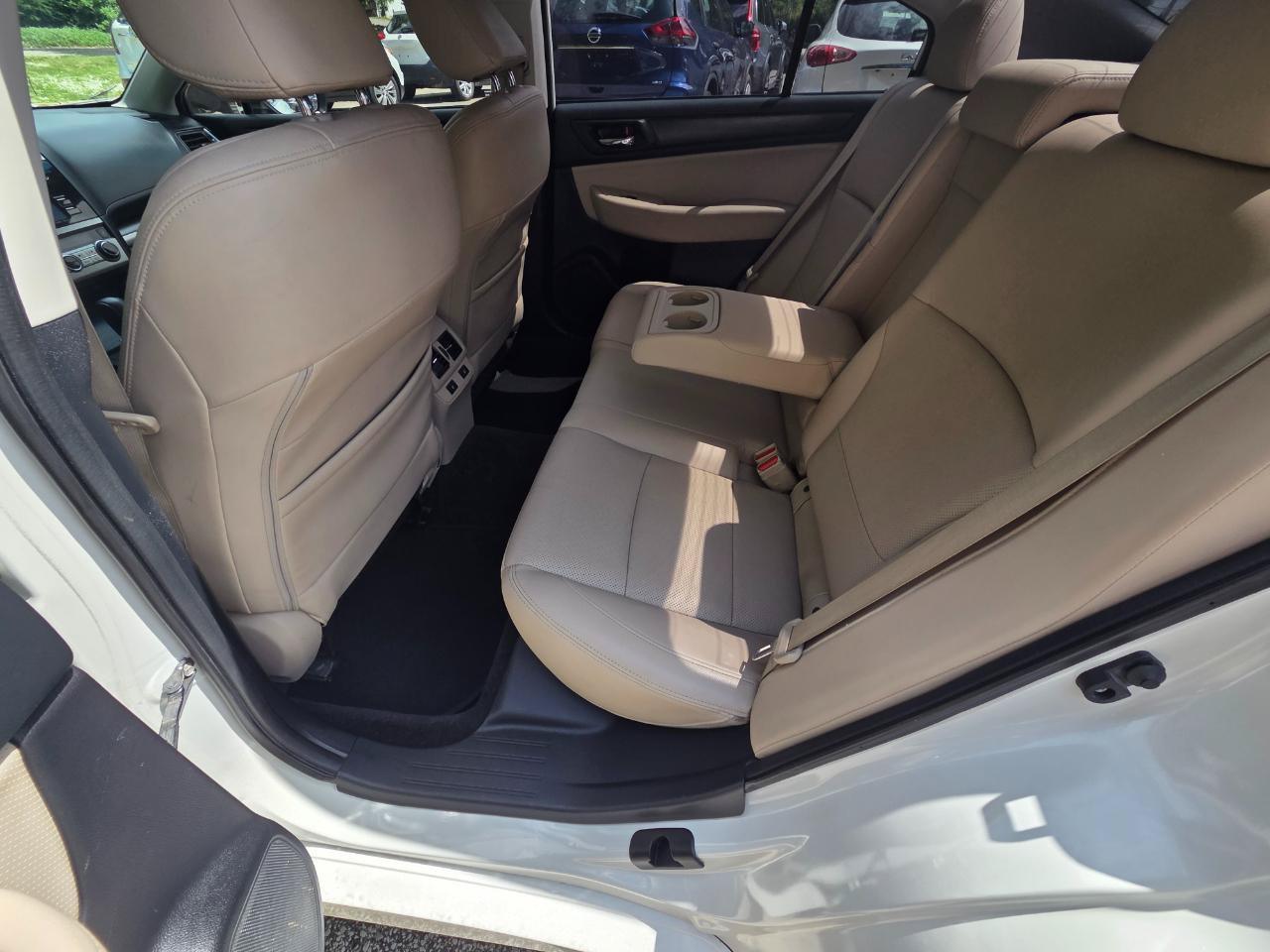 Used 2015 Subaru Legacy 2.5i Limited AWD/4WD image 18