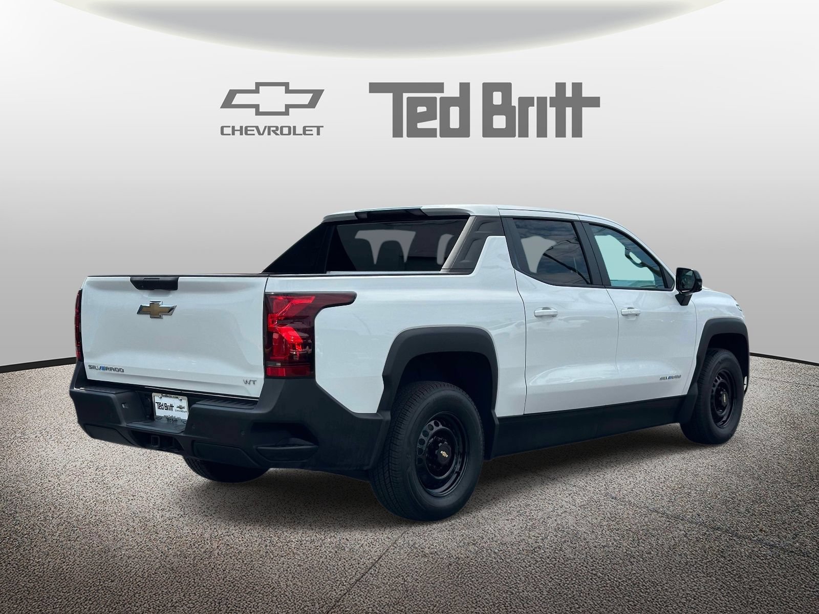 Used 2025 Chevrolet Silverado EV W/T AWD/4WD image 4